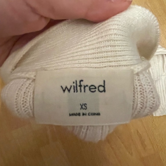 EUC Wilfred Plunge Front Cardigan - Picture 2 of 2